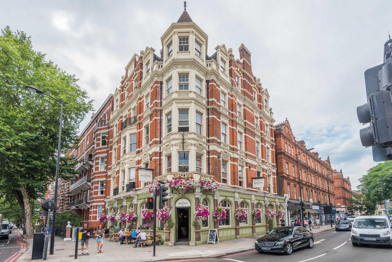 Lovely Chelsea Home Near The Thames By Underthedoormat Londra Dış mekan fotoğraf